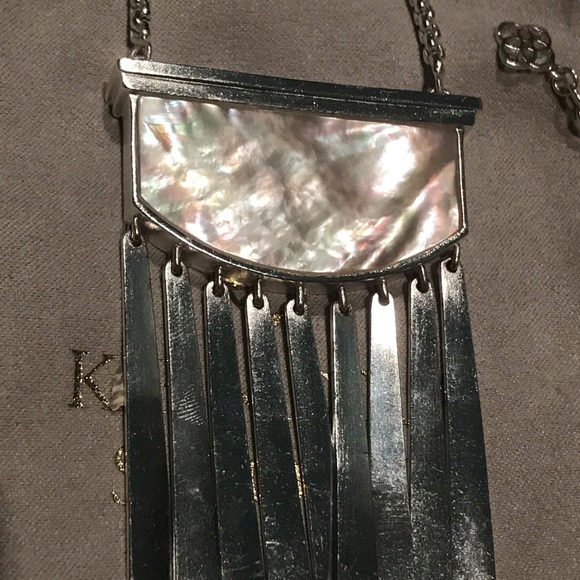 Kendra Scott Silver & MOP Ellen - Picture 3 of 3